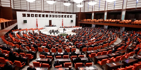 Ak Parti başkanlık için Baykal'a destek vermeyecek