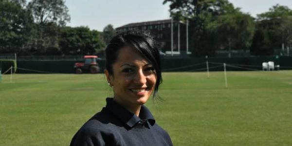 Semra ��retmen, Wimbledon'da g�rev yapacak