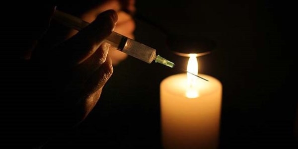 D�nyada 20 ki�iden biri uyu�turucu kullan�yor