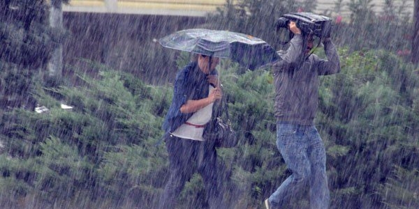 �stanbul i�in �iddetli ya��� uyar�s�