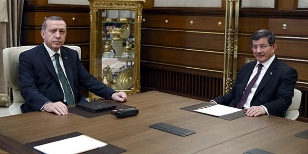 Cumhurbakan Erdoan, Davutolu ile gryor
