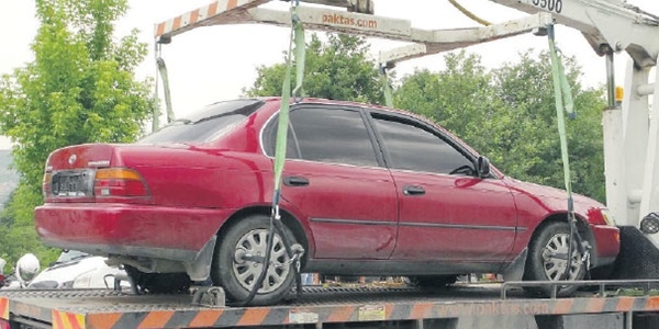 Cezaevi m�d�r� suikast�nda ikiz plaka kullan�lm��!