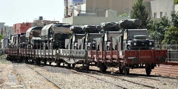 Suriye s�n�r�na askeri sevkiyat