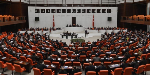 Geçici hükümette HDP ve MHP'ye üçer bakanlık