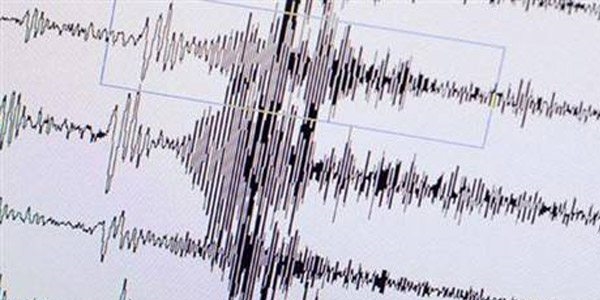 İzmir'de 4.1 büyüklüğünde deprem