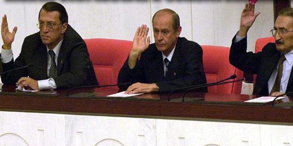 Bahçeli, Ecevit'in Başbakanlık teklifini de reddetmiş