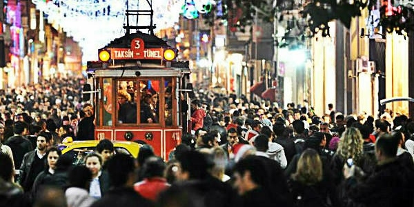 Çalışmam' diyen ev kızları genç işsizlikte hesap şaşırttı