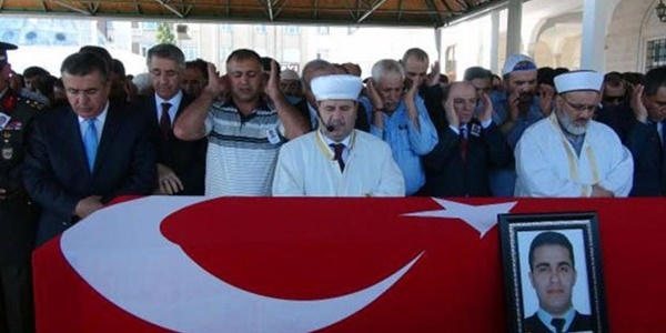 Şehit polisin kardeşi: Oraya öğretmen olarak gideceğim