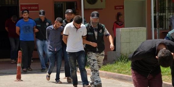 Adana polisi, 1 ton esrar ele geirdi