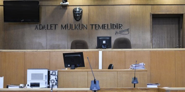 �etinkaya ile Karan yarg�lanmaya ba�land�