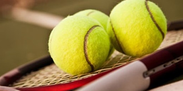 Horlamaya tenis topuyla çözüm