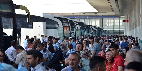 'Bayram tatilinde yolcular biletsiz kalmayacak'