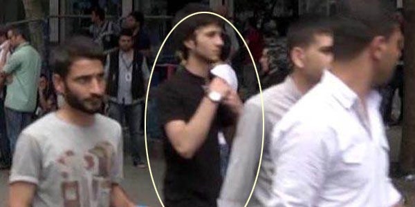 Diyarbak�r bombac�s� miting alan�na b�yle girmi�!