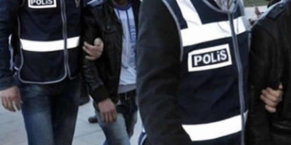 cra Dairesi operasyonunda 4 tutuklama