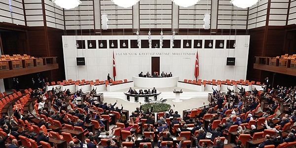 Hkmetin 23 Austos'a kadar kurulmas gerekiyor