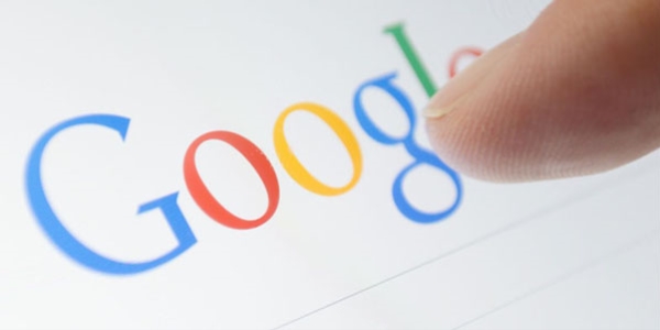 Google 602 bin sayfanın sildiğini açıkladı
