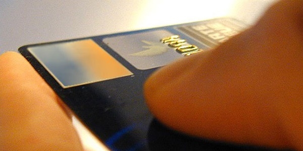 'Kredi kart bilgilerinizi paylamayn' uyars