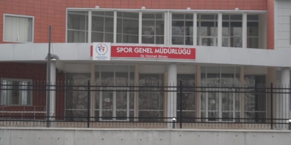 Spor genel müdür yardımcısı görevden alındı