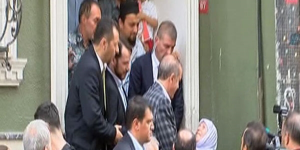 Erdoğan, Yavuz Sultan Selim Türbesi'ni ziyaret etti