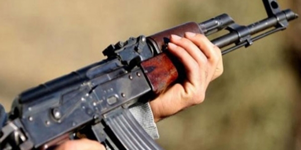 Hakkari'de PKK ky korucusu kard