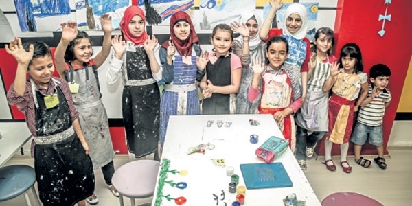 Savaş mağduru çocuklara terapi