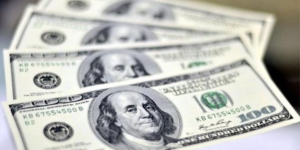 Dolar yakla��k 2 haftan�n zirvesinde
