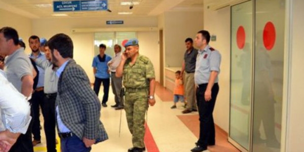 Siirt'te bir asker intihara teşebbüs etti
