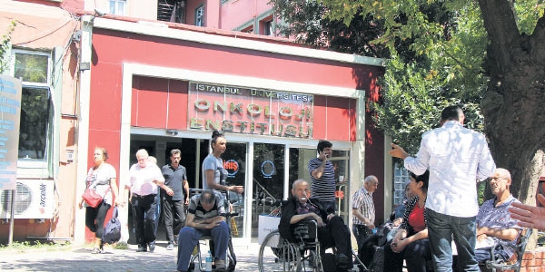 'Kanser ilaçları temininde problem yok'