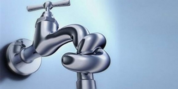 �stanbul'da 3 il�e i�in 14 saatlik su kesintisi