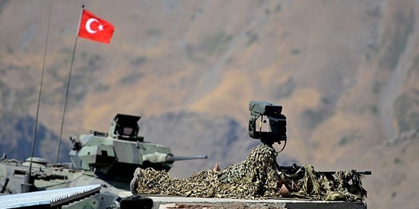 Cizre'de iki k��laya sald�r�