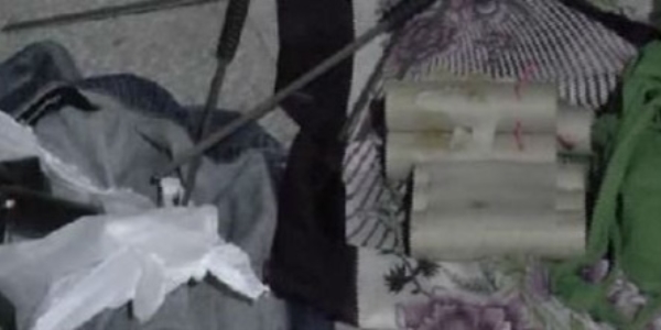 Kad�k�y'de bavuldan bomba ��kt�