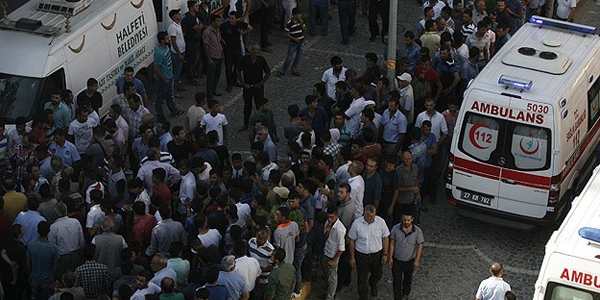 Suruç'ta yaralar sarılıyor