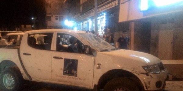 Ağrı'da Aras EDAŞ'a ait araç gasbedildi