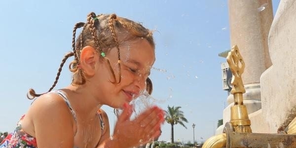 Sıcaklıklar etkisini artırarak devam edecek / Haritalı