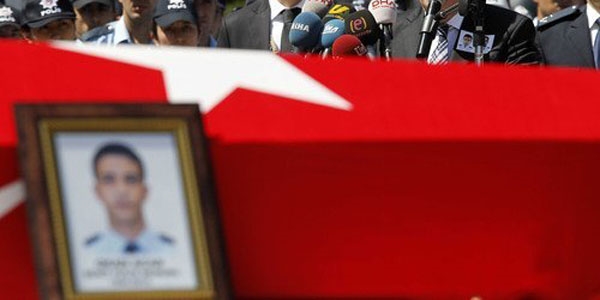 Şehit polis Okan Acar Niğde'de toprağa verildi