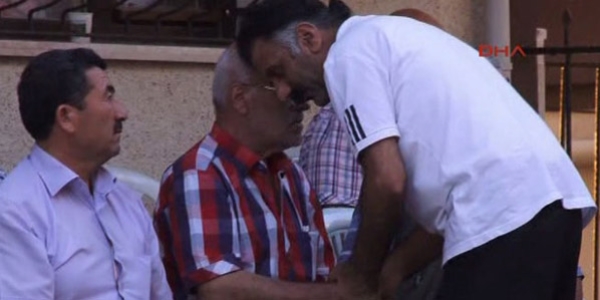 Batman'daki evinde ölü bulunan yüzbaşının baba evinde yas
