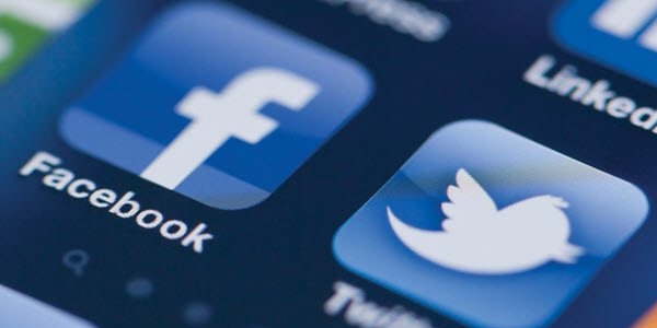 Facebook ve Twitter yavaşladı