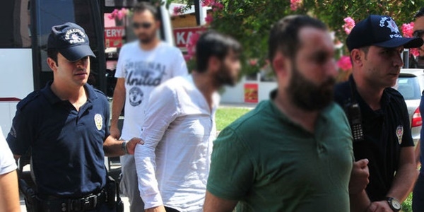 I��D'in bombac�s� yakaland�