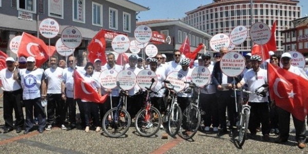 Büro Memur-Sen üyelerinin bisikletli eylemi