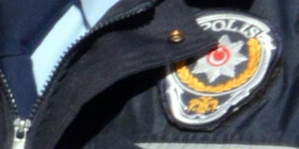 6 polis meslekten ihraç edildi