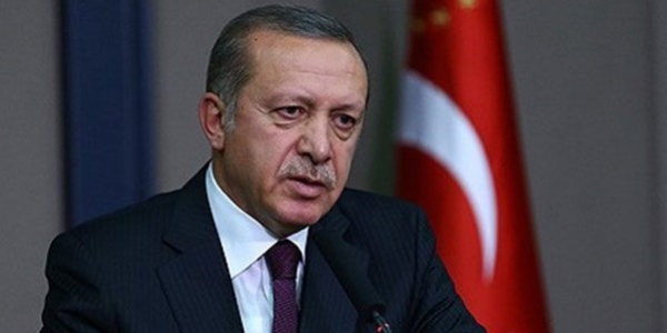 Erdoğan o sözlerle kimi kastetti?