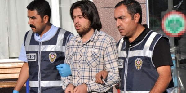'Canl bomba' olduu iddia edilen 4 kii tutukland