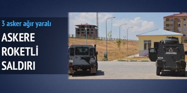 Askere roketli saldırı: 2 yaralı