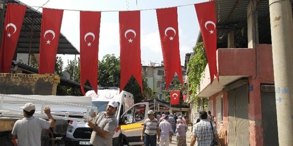 Salihli'ye bir hafta içinde 2. şehit ateşi düştü
