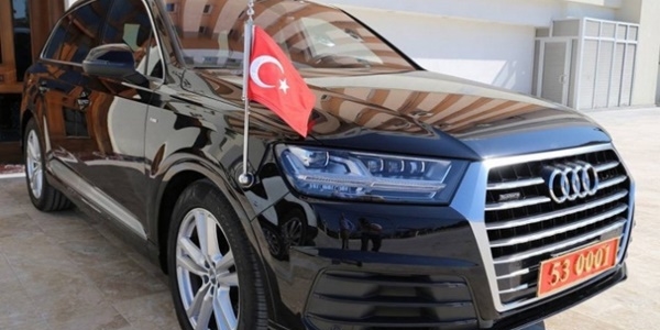 Vali: Önceki aracın aynısı, tepkiler garip