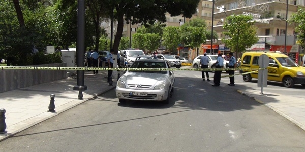 Yol verme kavgası: 2'si polis 10 yaralı