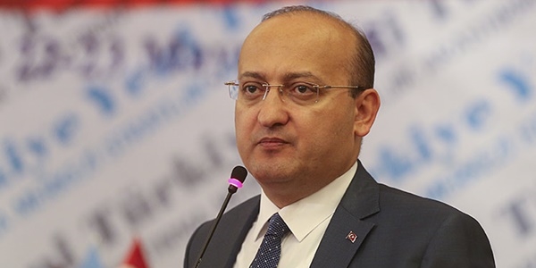 Akdo�an: Demirta� takma ak�lla hareket ediyor