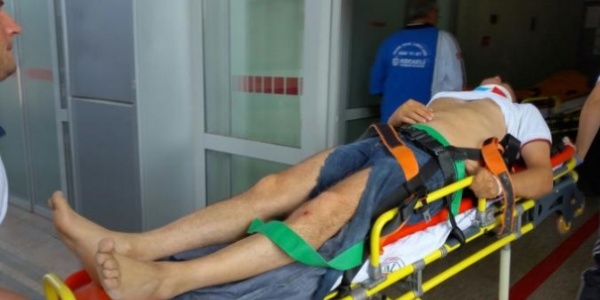 Polisi görünce üçüncü kattan atladı