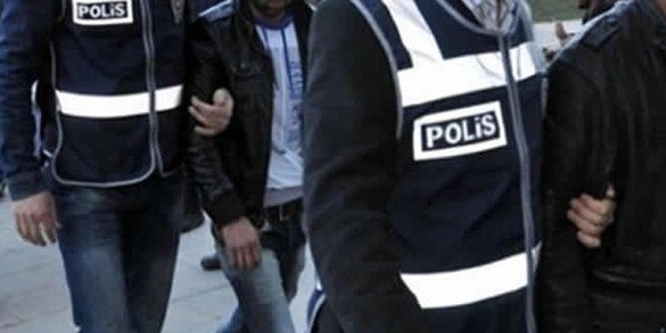 İmam IŞİD'ten tutuklandı