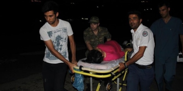 Terör örgütü yolu kapatınca doğuma askeri helikopterle yetiştirildi